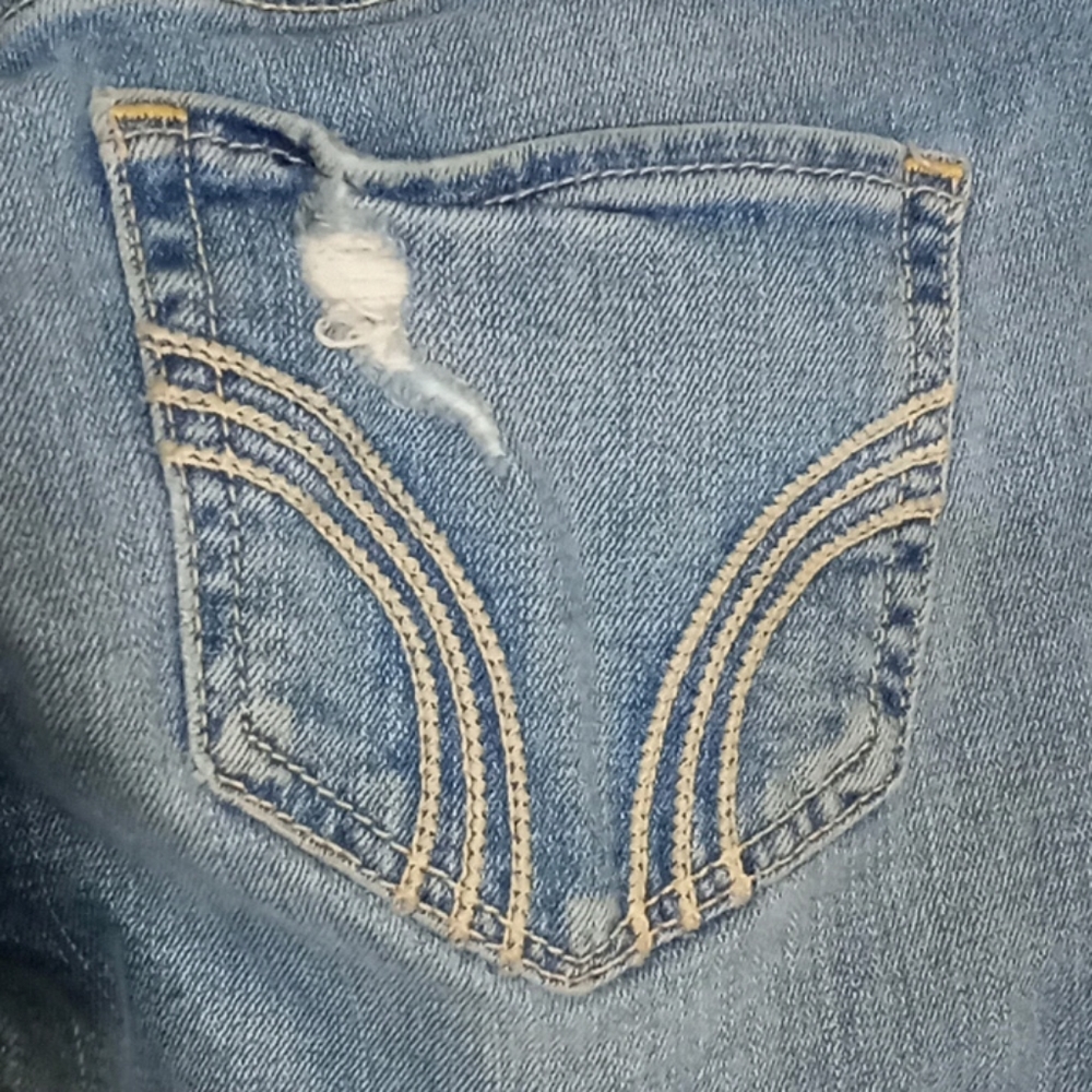 Hollister women's sz 1R distressed jeans (961) - Picture 6 of 9